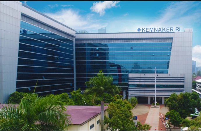 156.159 Calon Peserta Ikut Program Pemagangan Kerja