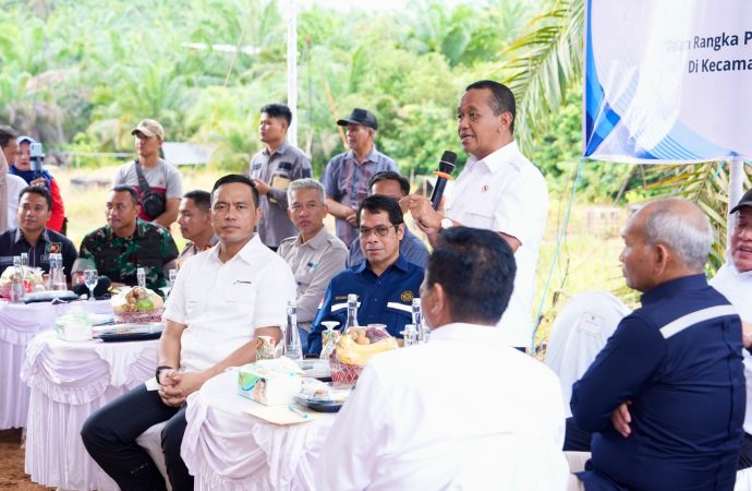 Perkuat Produksi Migas Nasional, Menteri ESDM dan Dirut Pertamina Tinjau Lapangan Minyak Rakyat di Musi Banyuasin